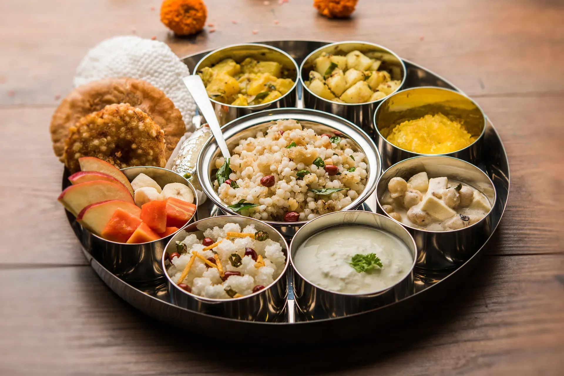 The retreat included all-inclusive meals, allowing attendees to stay fully immersed in the spiritual environment without worrying about daily logistics.