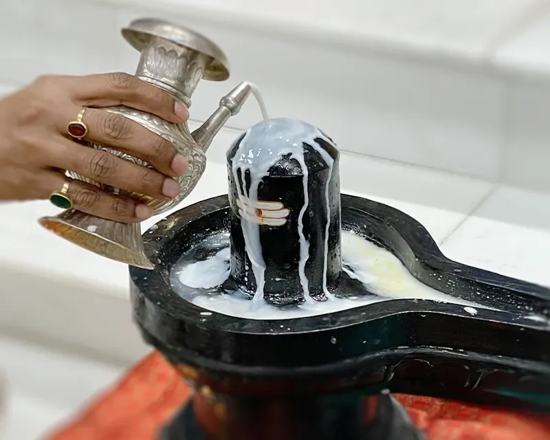 Mondays at the Radha Krishna Temple of Dallas are dedicated to the worship of Lord Shiva, through the sacred ritual of Shiv Abhishek.